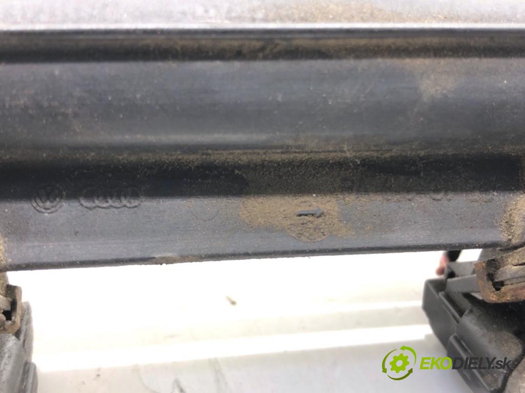 SEAT ALTEA nadwozie wielkoprzestrzenne (MPV) 2005 75 kW 1.6 1595 Lišta vstrekovacia  (Vstrekovacia lišta)