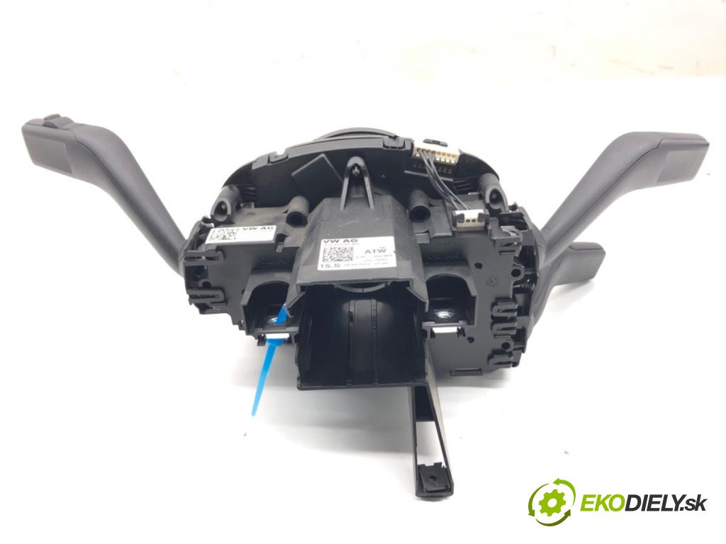 VW PASSAT B7 sedan 2013 103 kW 2.0 TDI 1968 Krúžok, slimák airbag 3C5953501BG 5K0953569T (Airbag)