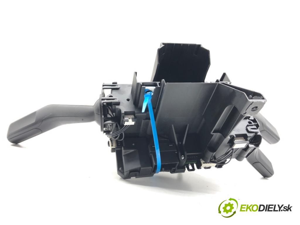 VW PASSAT B7 sedan 2013 103 kW 2.0 TDI 1968 Krúžok, slimák airbag 3C5953501BG 5K0953569T (Airbag)