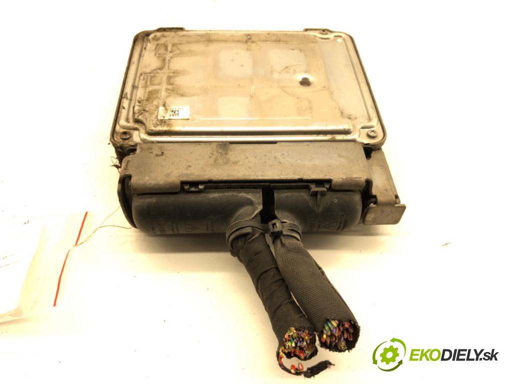 VW PASSAT B7 sedan 2013 103 kW 2.0 TDI 1968 riadiaca jednotka Motor 03L907309AE (Riadiaca jednotka)