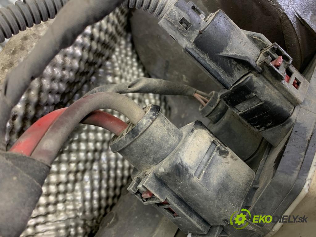 VW PASSAT B7 sedan 2013 103 kW 2.0 TDI 1968 riadenie 3AB423050E (Riadenie)