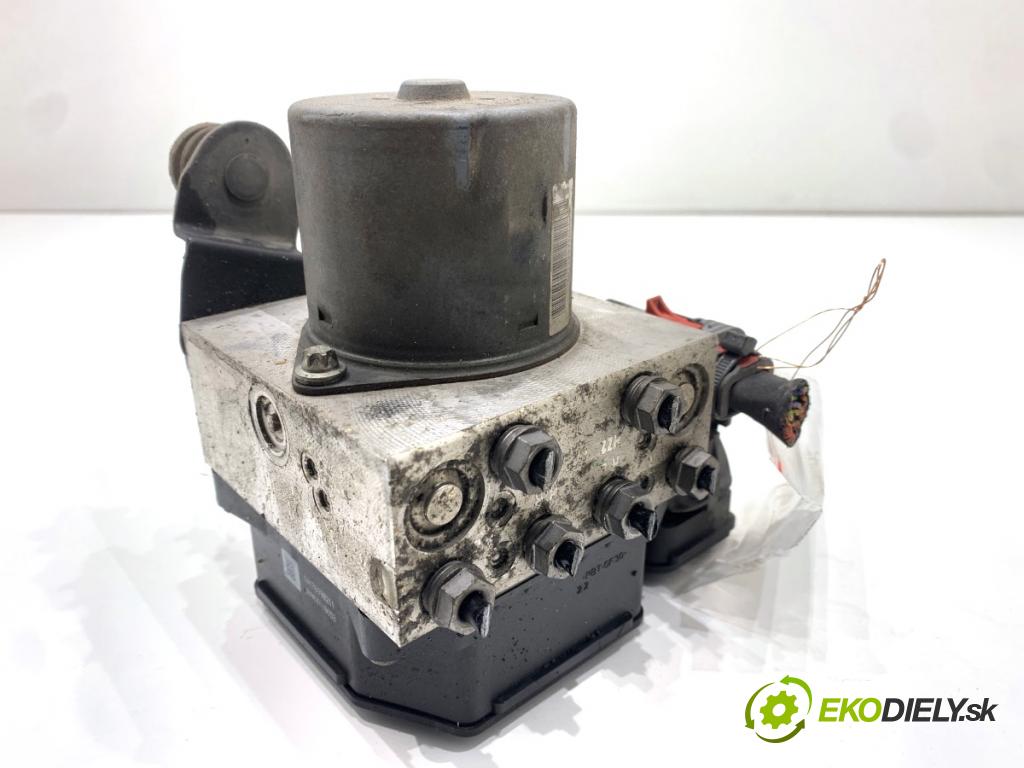 VW PASSAT B7 sedan 2013 103 kW 2.0 TDI 1968 Pumpa ABS 3AA614109AQ (Pumpa ABS)