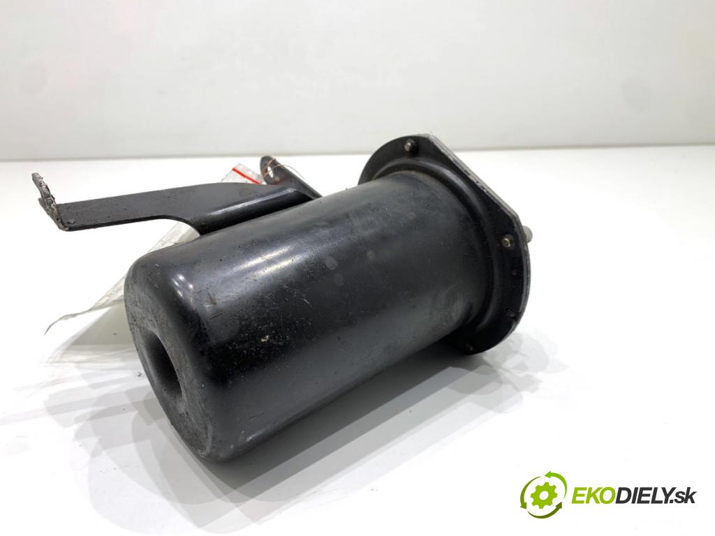 VW PASSAT B7 sedan 2013 103 kW 2.0 TDI 1968 Obal filtra paliva 7N0127400D (Obal palivového filtra)