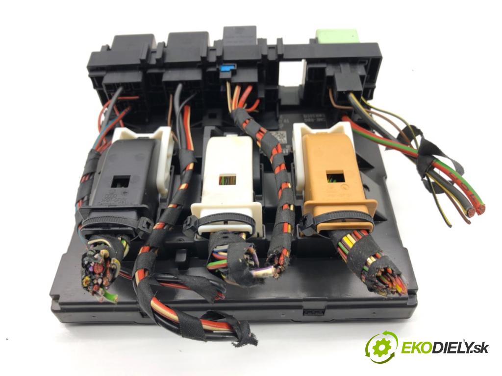 VW PASSAT B7 sedan 2013 103 kW 2.0 TDI 1968 Modul komfortu 3AA937087Q (Modul komfortu)