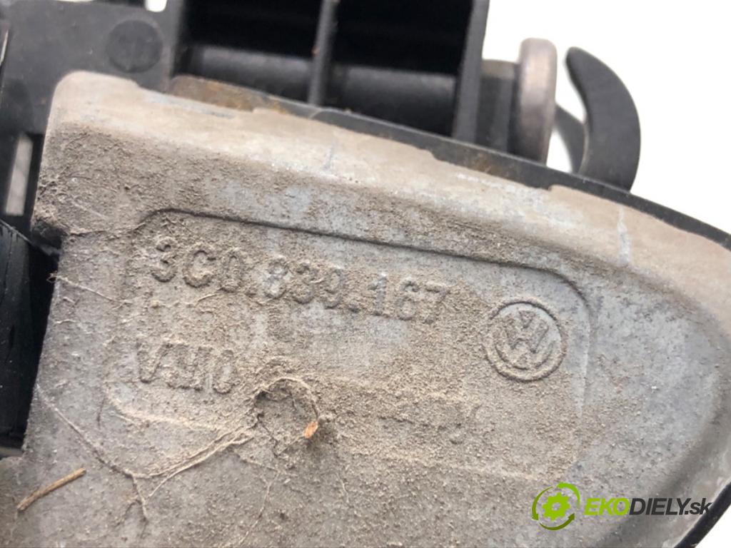 VW PASSAT B7 sedan 2013 103 kW 2.0 TDI 1968 Kľučka vonkajšia ľavy zad 3C0839167
