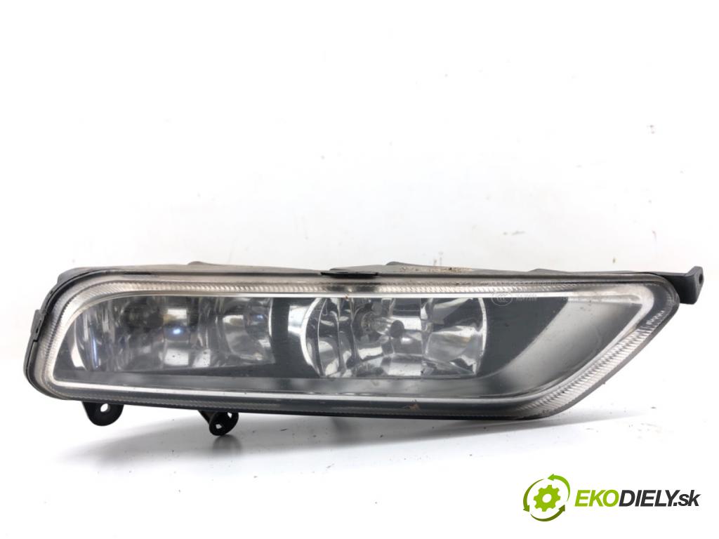 VW PASSAT B7 sedan 2013 103 kW 2.0 TDI 1968 Hmlové svetlo, hmlovka pravy predný 