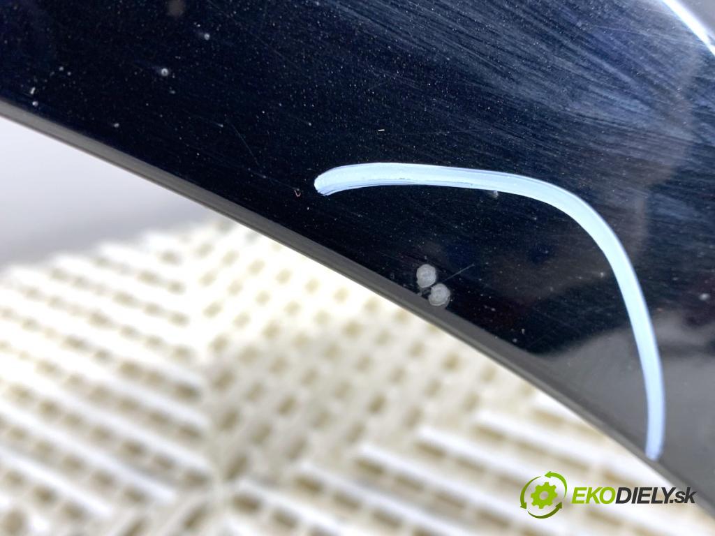 VW PASSAT B7 sedan 2013 103 kW 2.0 TDI 1968 blatník pravý přední část LC9X