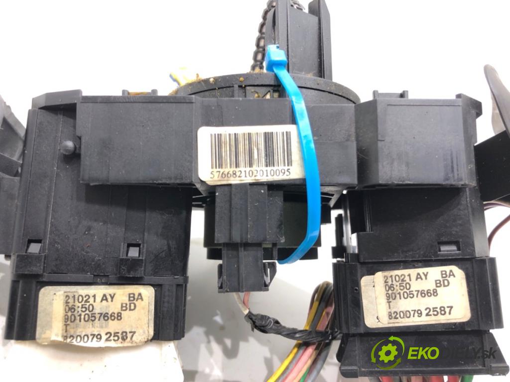 DACIA DUSTER SUV 2011 77 kW 1.6 16V 1598 Prepínač kombinovaný 8200792587 (Prepínacie páčky pod volantom)