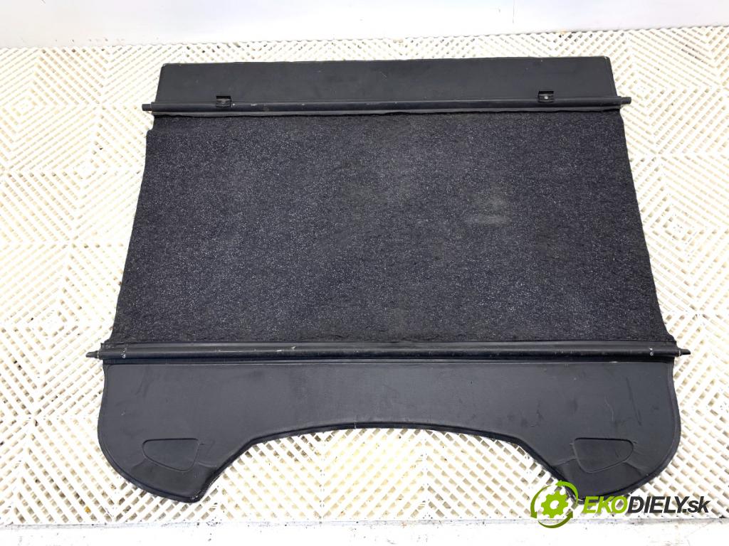 DACIA DUSTER SUV 2011 77 kW 1.6 16V 1598 Pláto zad Roleta 