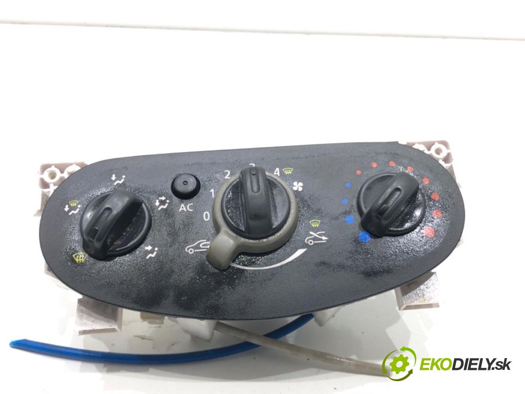 DACIA DUSTER SUV 2011 77 kW 1.6 16V 1598 Panel ovládania kúrenia N106278B (Prepínacie páčky pod volantom)
