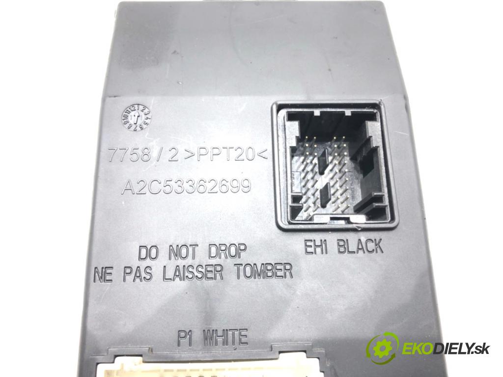 DACIA DUSTER SUV 2011 77 kW 1.6 16V 1598 Modul BCM 8201068829 (Riadiaca jednotka ostatné)