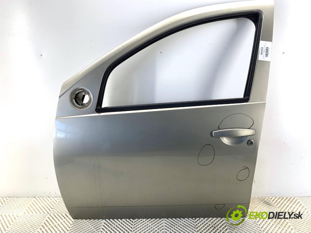 DACIA DUSTER SUV 2011 77 kW 1.6 16V 1598 dveře levý přední část 