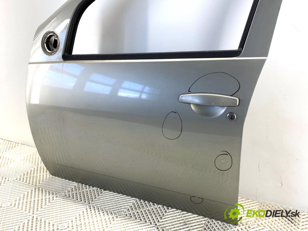 DACIA DUSTER SUV 2011 77 kW 1.6 16V 1598 dveře levý přední část