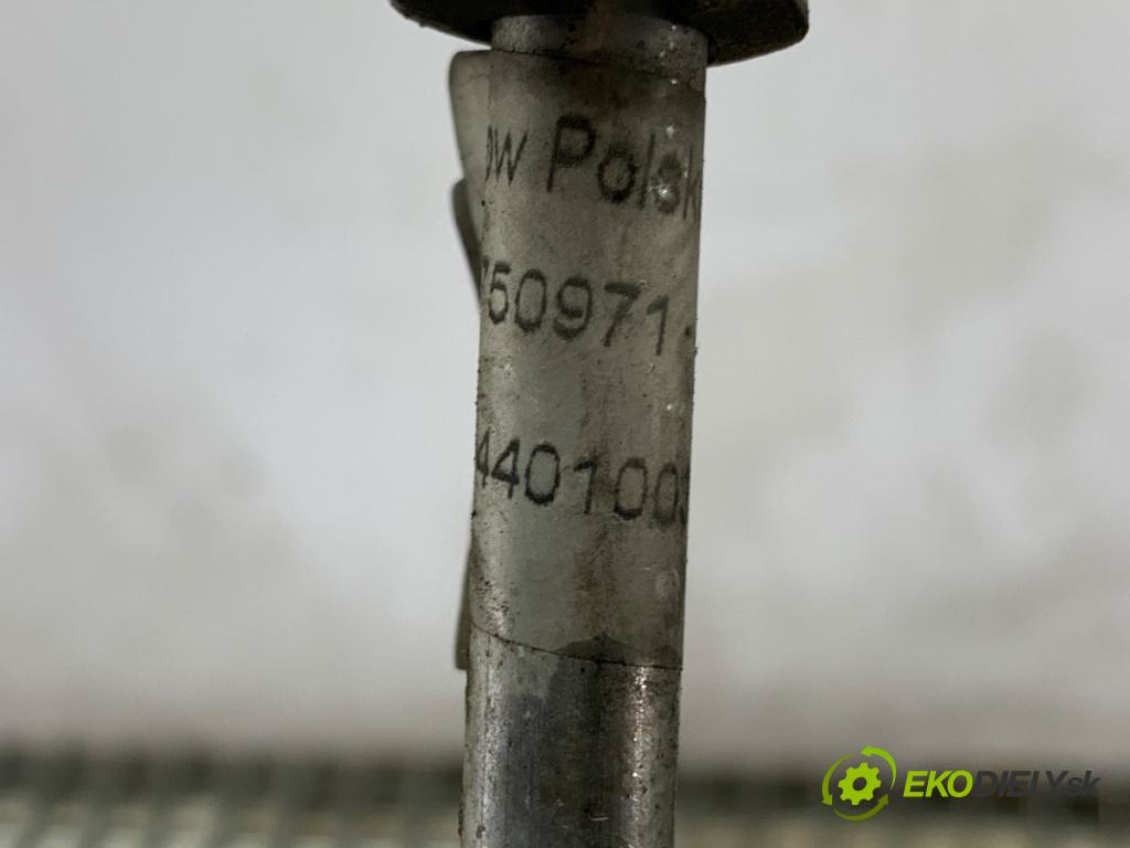 DACIA DUSTER SUV 2011 77 kW 1.6 16V 1598 rúrka klimatizace 8200750971C (Trubka klimatizace)