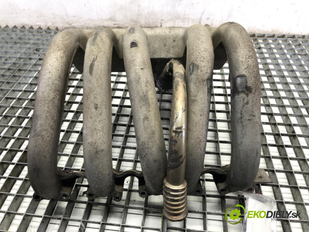 VW LT 28 35 Autobus 1997 55 kW 2.5 SDI 2461 potrubí sání 074129713N (Sací potrubí)