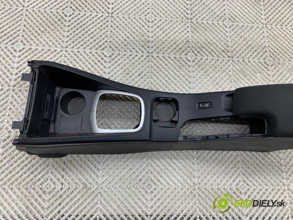 RENAULT MEGANE III Kombi 2011 81 kW 1.6 16V (KZ0U, KZ1B, KZ1U) 1598 Tunel stredový  (Stredový tunel)