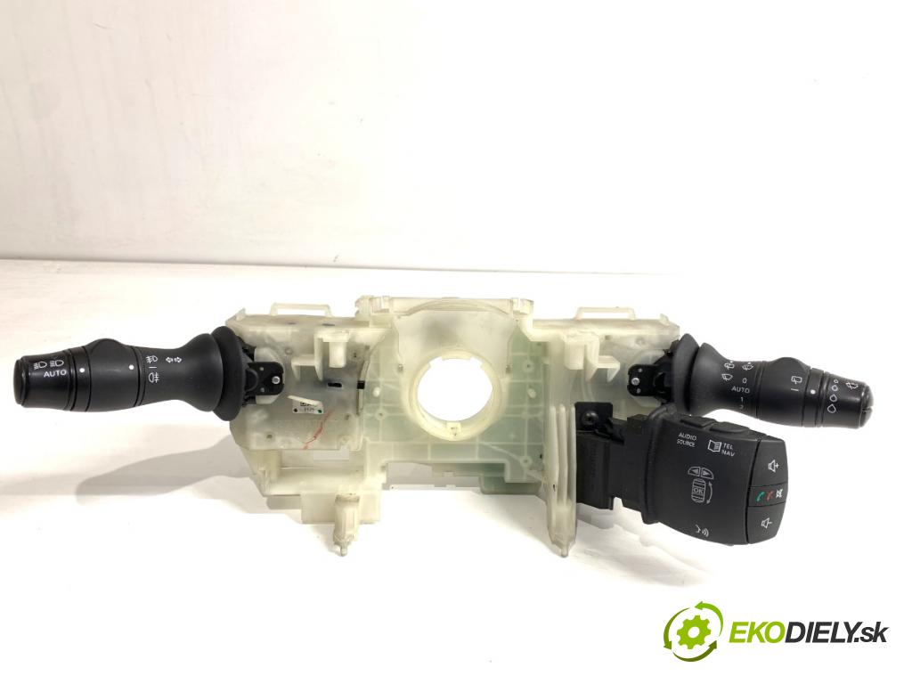 RENAULT MEGANE III Kombi 2011 81 kW 1.6 16V (KZ0U, KZ1B, KZ1U) 1598 Prepínač kombinovaný 255670019R (Prepínacie páčky pod volantom)