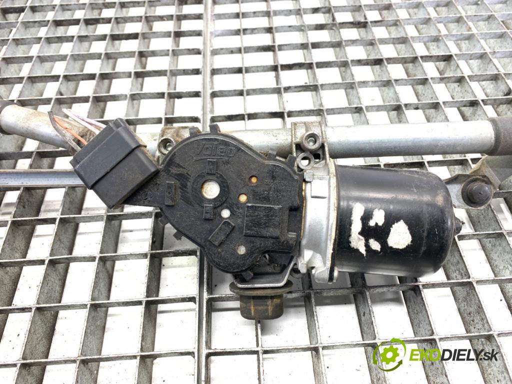 RENAULT MEGANE III Kombi 2011 81 kW 1.6 16V (KZ0U, KZ1B, KZ1U) 1598 Mechanizmus stieračov predný 288000001A (Motorček stieračov predný)