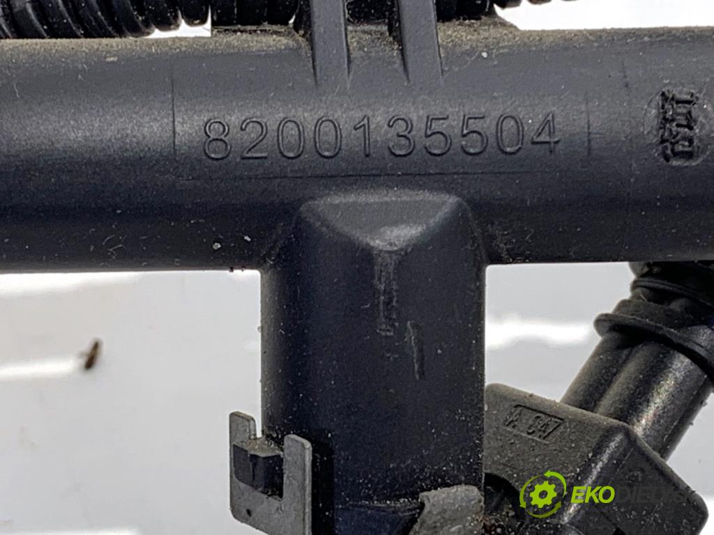 RENAULT MEGANE III Kombi 2011 81 kW 1.6 16V (KZ0U, KZ1B, KZ1U) 1598 Lišta vstrekovacia 8200135504 (Vstrekovacia lišta)