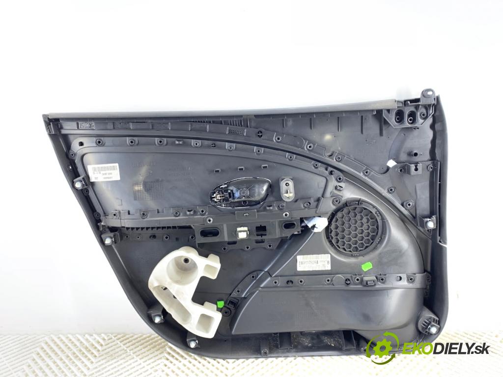 RENAULT MEGANE III Kombi 2011 81 kW 1.6 16V (KZ0U, KZ1B, KZ1U) 1598 čalúnenie Dvere pravy predný