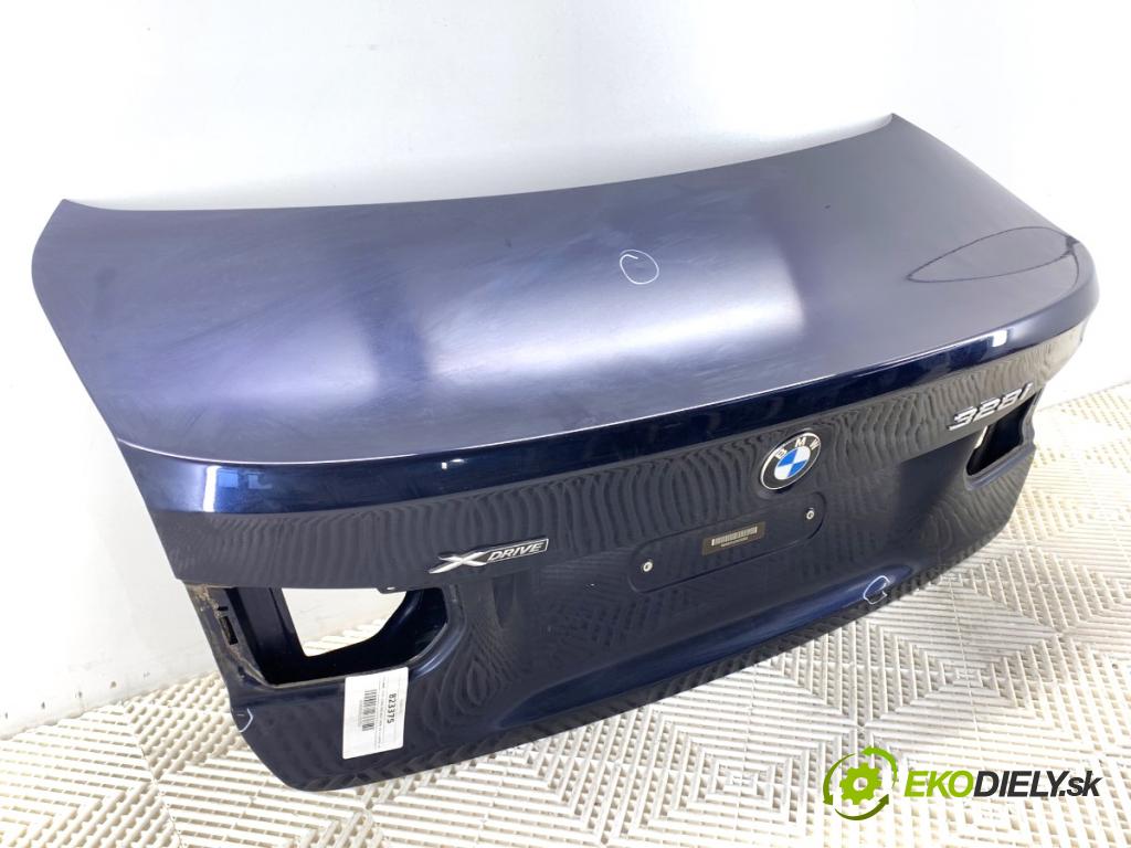 BMW F30 sedan 2015 180 kW 328 i xDrive 1997 kapota zad A89
