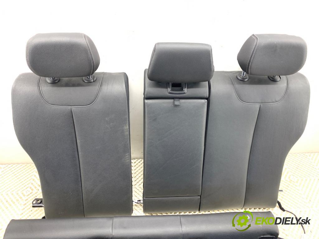 BMW F30 sedan 2015 180 kW 328 i xDrive 1997 Sedadlá, sedačky Sedadlo bočné