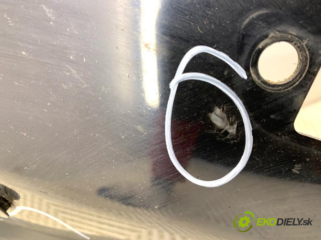 HONDA CR-V III SUV 2008 103 kW 2.2 i-CTDi 4WD (RE6) 2204 Nárazník predný  (Kľučka dverí ostatné)