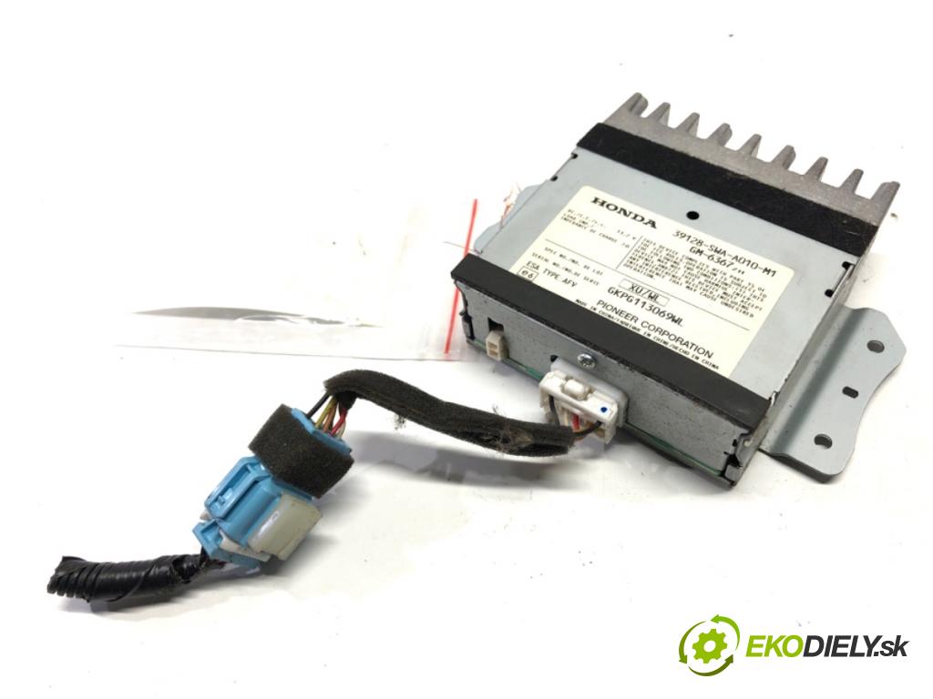 HONDA CR-V III SUV 2008 103 kW 2.2 i-CTDi 4WD (RE6) 2204 Zosilňovač 39128-SWA-A010-M1 (Zosilňovač)