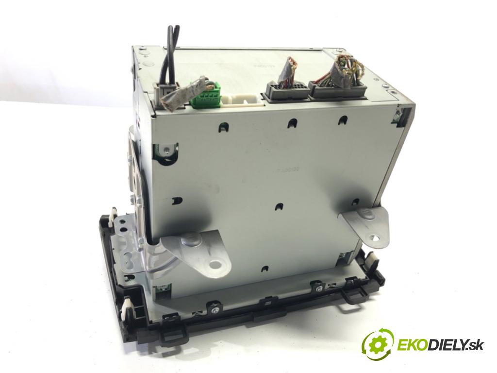 HONDA CR-V III SUV 2008 103 kW 2.2 i-CTDi 4WD (RE6) 2204 RADIO 39100-SWA-G203 (Audio zariadenie)