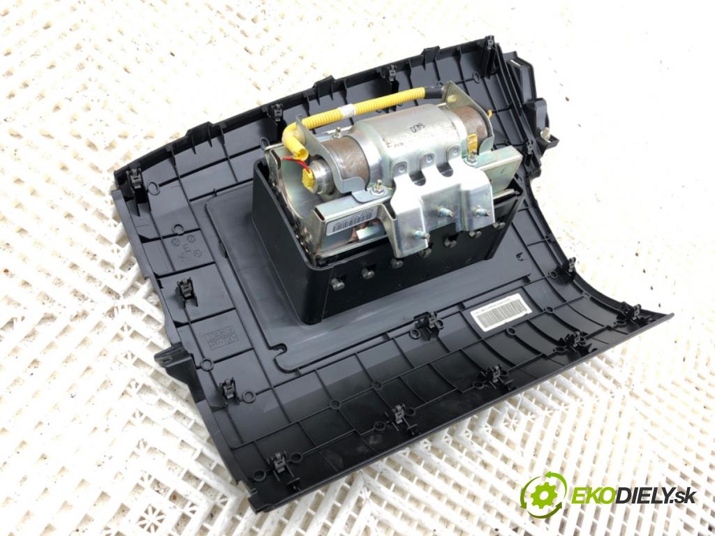 HONDA CR-V III SUV 2008 103 kW 2.2 i-CTDi 4WD (RE6) 2204 AirBag spolujazdca 77850-SWA-G813-M1 (Airbag)