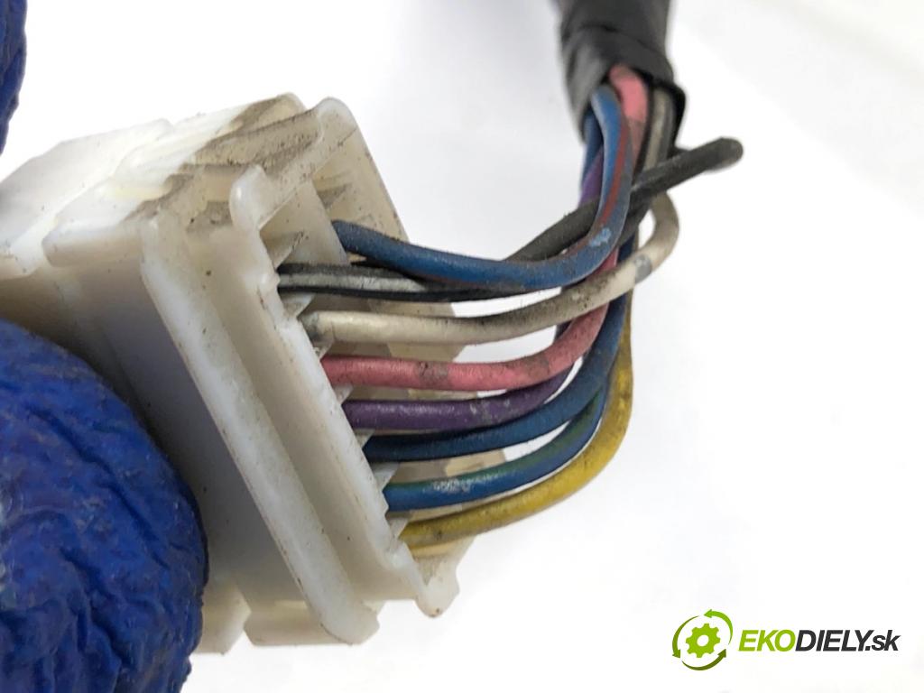 HONDA CR-V III SUV 2008 103 kW 2.2 i-CTDi 4WD (RE6) 2204 zpětné zrcátko pravý