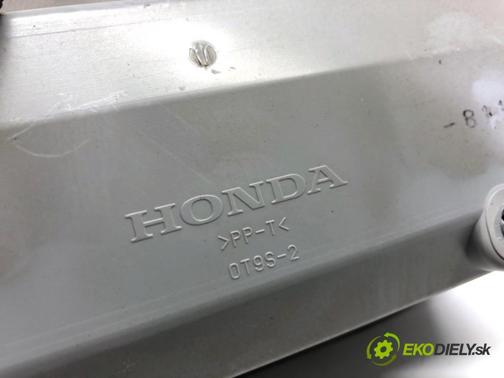HONDA CR-V III SUV 2008 103 kW 2.2 i-CTDi 4WD (RE6) 2204 Svetlo stropné