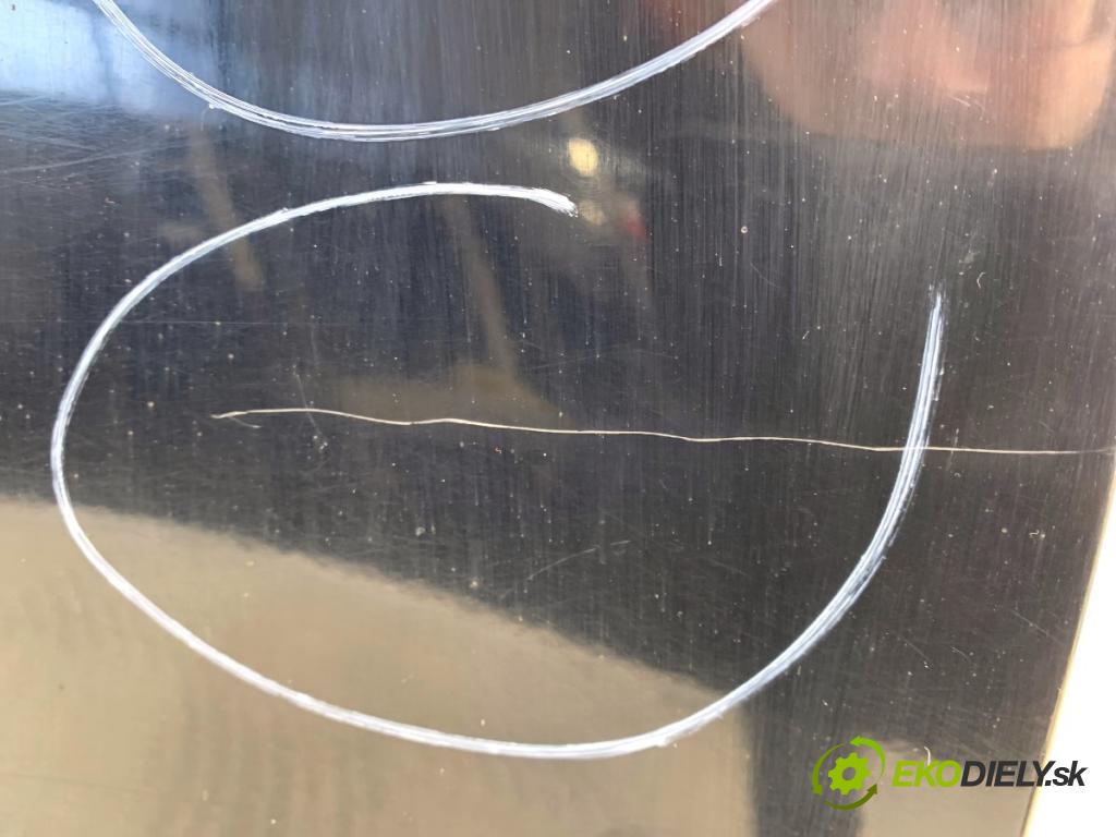 HONDA CR-V III SUV 2008 103 kW 2.2 i-CTDi 4WD (RE6) 2204 dveře pravý přední část