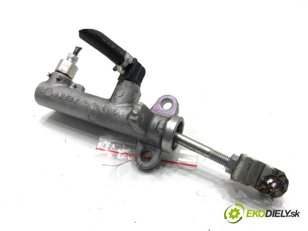 HONDA CR-V III SUV 2008 103 kW 2.2 i-CTDi 4WD (RE6) 2204 Spojkový valec pumpa spojky  (Spojkový valec)