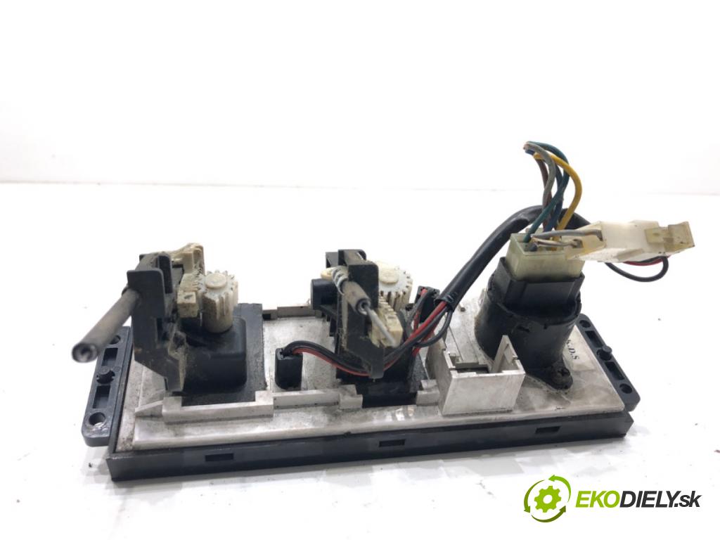 DAEWOO LUBLIN II Skrzynia 1996 64 kW 2.4 TD 2417 Panel ovládania kúrenia  (Prepínacie páčky pod volantom)