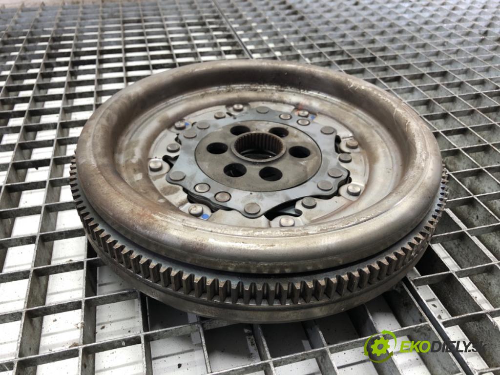 VW PASSAT B7 sedan 2013 103 kW 2.0 TDI 1968 spojková sada bez ložiska 415074409 (Spojková sada)