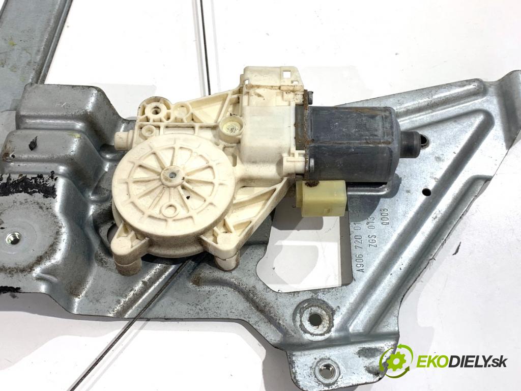 VW CRAFTER 30 50 Platforma / podwozie 2015 80 kW 2.0 TDI 1968 Mechanizmus okna pravy predný A9067200146