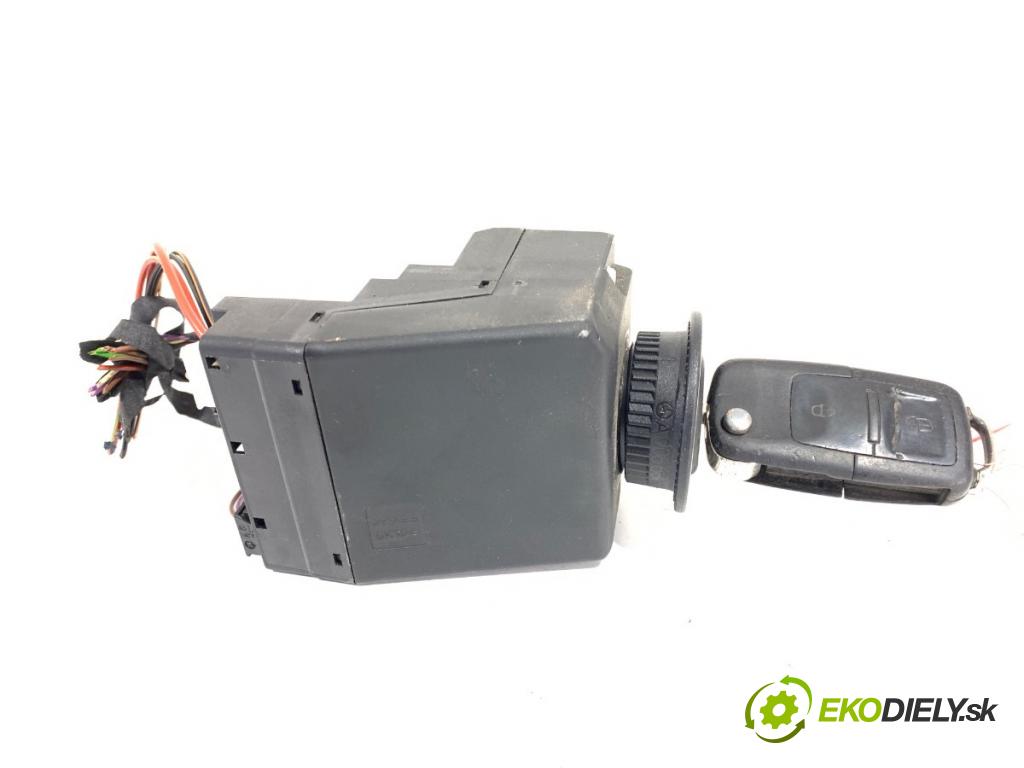 VW CRAFTER 30 50 Platforma / podwozie 2015 80 kW 2.0 TDI 1968 spinačka A9069005902 (Spínacia skrinka)