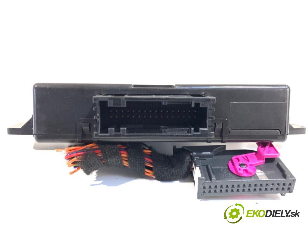 AUDI A6 C7 Kombi 2017 445 kW RS6 performance quattro 3993 Modul GATEWAY 4G8907468H
