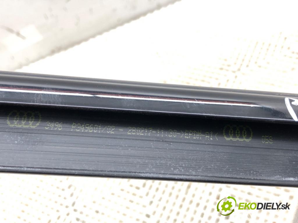 AUDI A6 C7 Kombi 2017 445 kW RS6 performance quattro 3993 lišta Sbírání: přední část pravá černá barva LESK 4G0853284H