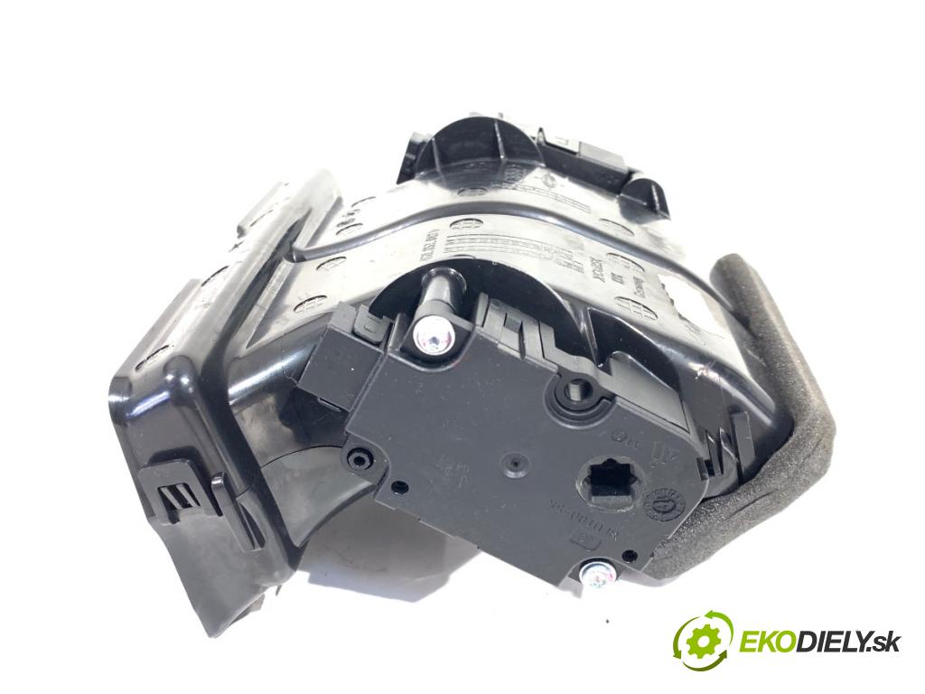 AUDI A6 C7 Kombi 2017 445 kW RS6 performance quattro 3993 přívod KANAŁ vzduchu 4G0857042D