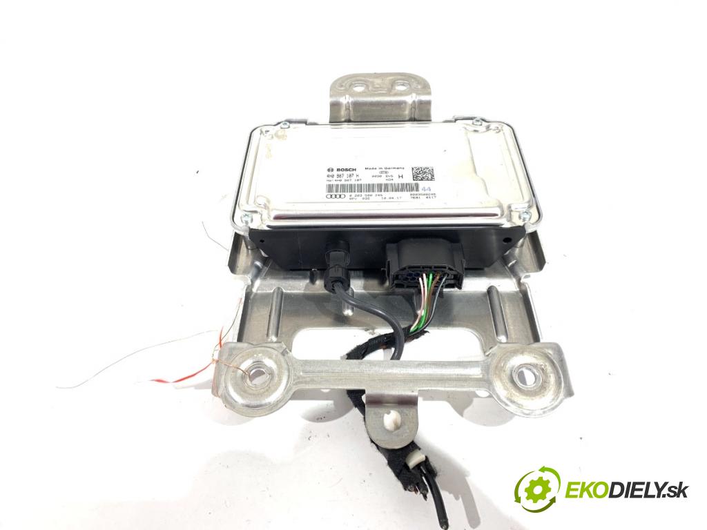 AUDI A6 C7 Kombi 2017 445 kW RS6 performance quattro 3993 modul KAMERY 4H0907107H