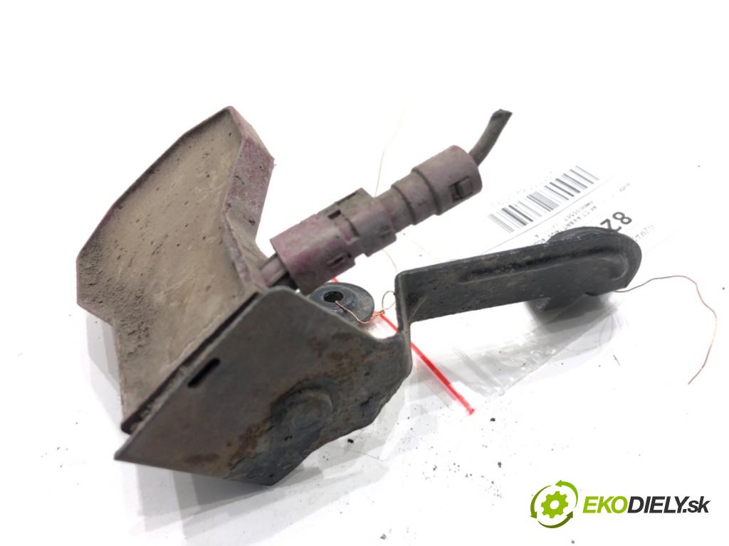 AUDI A6 C7 Kombi 2017 445 kW RS6 performance quattro 3993 Zosilňovač Antenní: 4M0035507 (Zosilňovač)