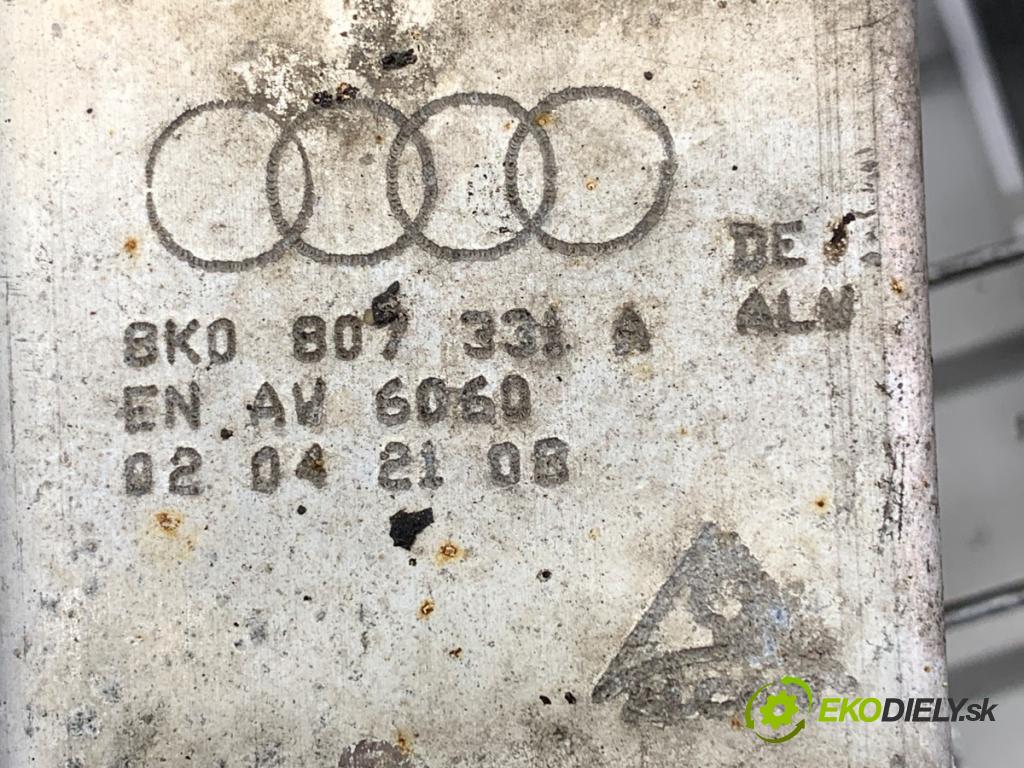 AUDI A4 B8 Kombi 2008 118 kW 1.8 TFSI 1798 Výstuha nárazníka zad 8K0807331A (Výstuha zadná)