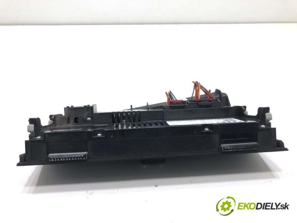 AUDI A4 B8 Kombi 2008 118 kW 1.8 TFSI 1798 Panel ovládania kúrenia 8T1820043T (Prepínacie páčky pod volantom)