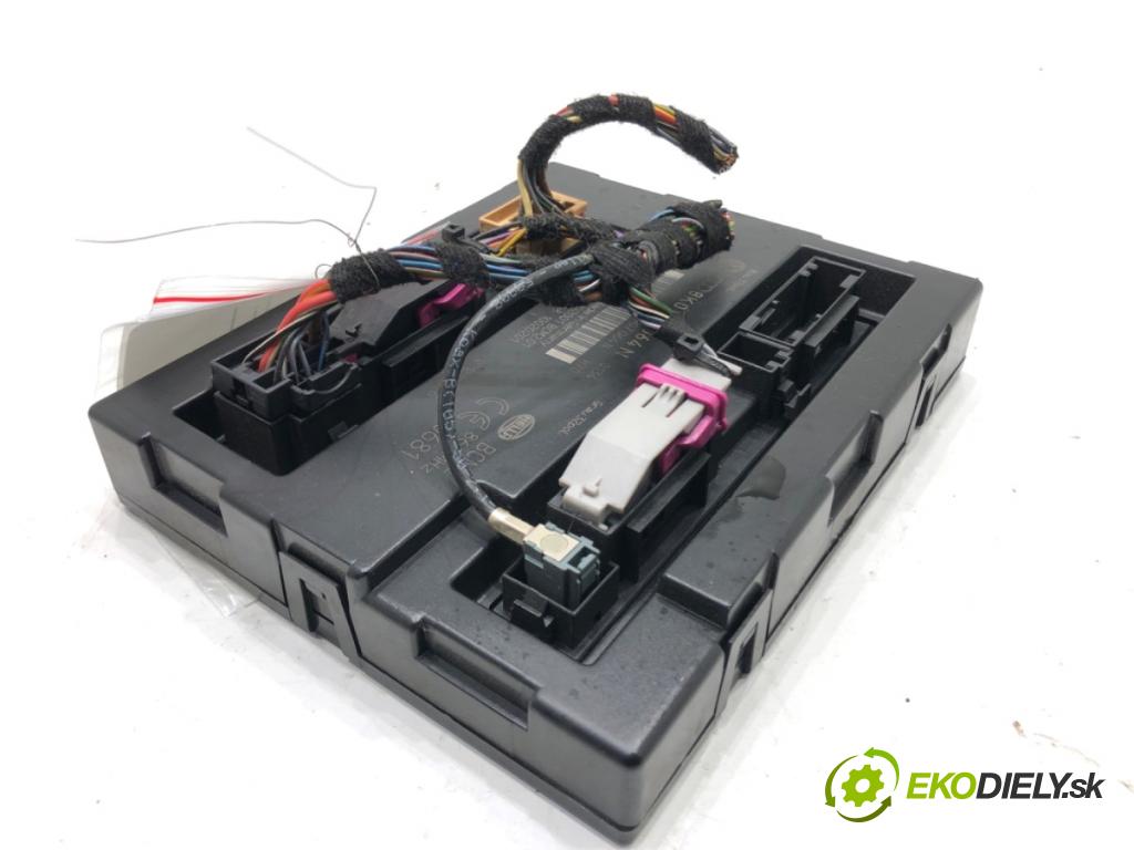 AUDI A4 B8 Kombi 2008 118 kW 1.8 TFSI 1798 Modul komfortu 8K0907064N (Modul komfortu)