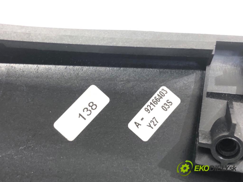 AUDI A4 B8 Kombi 2008 118 kW 1.8 TFSI 1798 lišty kryt 8K0863305 (Lišta)