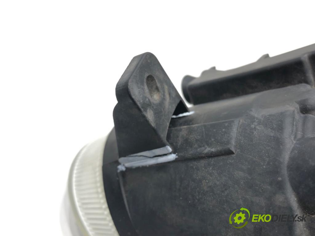 AUDI A4 B8 Kombi 2008 118 kW 1.8 TFSI 1798 hmlové svetlo, hmlovka levý přední část 8T0941699