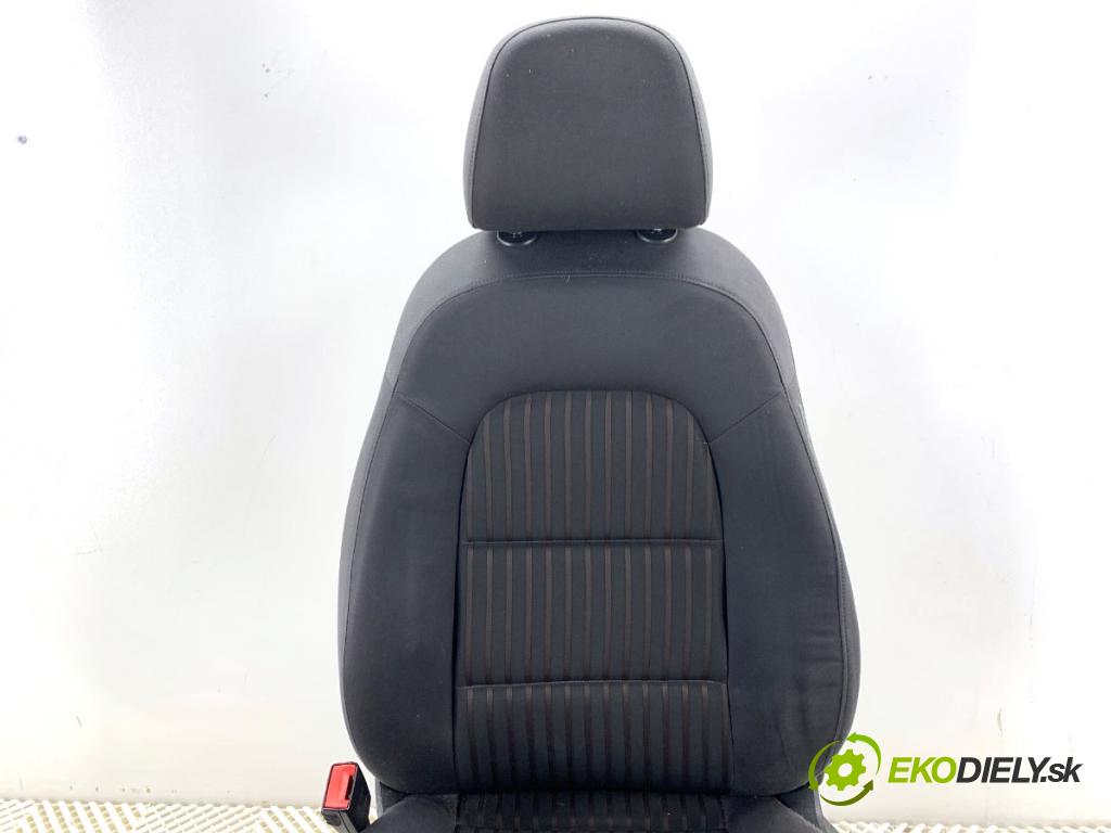 AUDI A4 B8 Kombi 2008 118 kW 1.8 TFSI 1798 Sedadlo ľavy predný