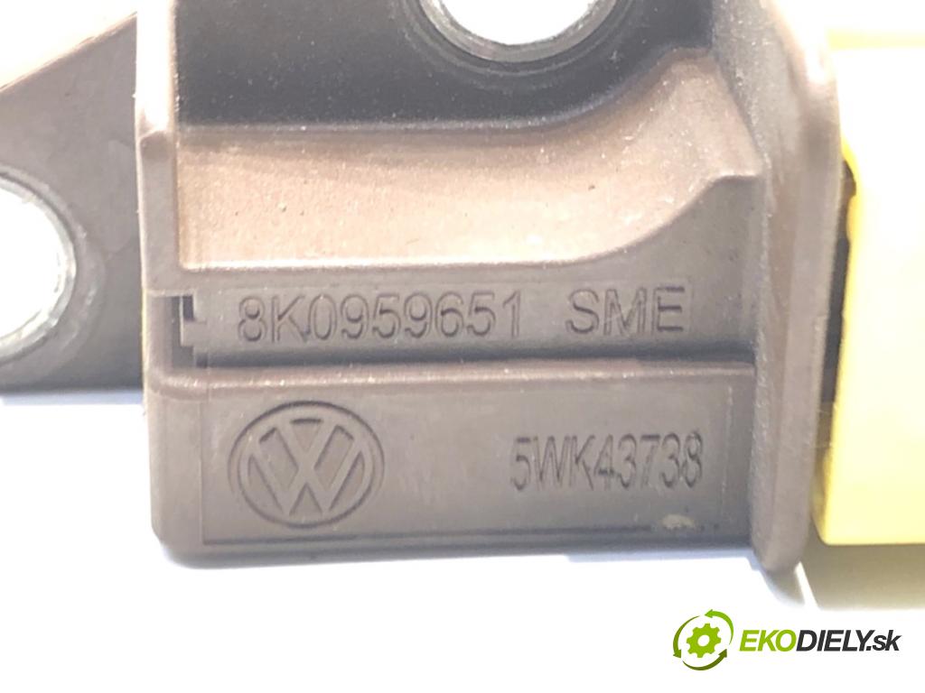 AUDI A4 B8 Kombi 2008 118 kW 1.8 TFSI 1798 Snímač nárazu 8K0959651 (Snímač nárazu)